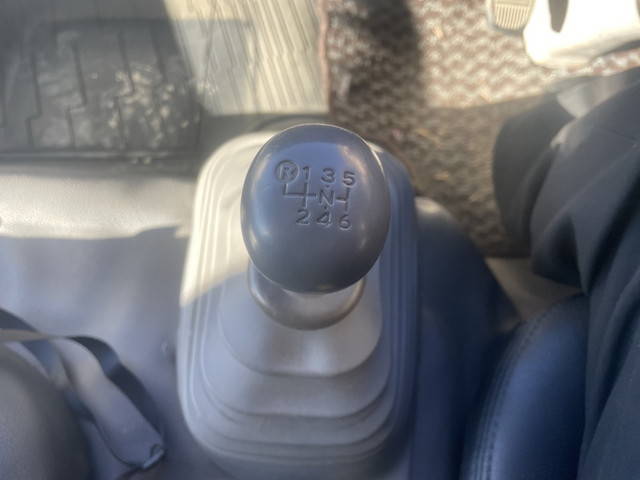 トヨタダイナ回送車小型（2t・3t）[写真32]