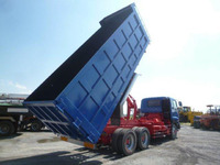 いすゞギガ深ダンプ（土砂禁ダンプ）大型（10t）[写真02]