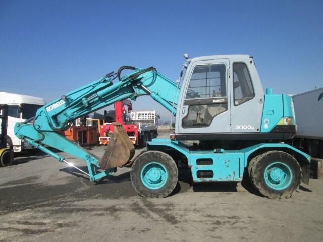 コベルコホイル式油圧ショベルSK100W [写真01]