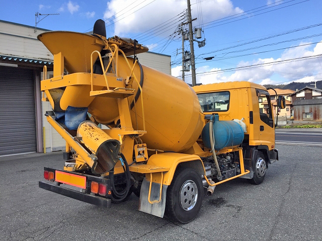 いすゞフォワードミキサー車（コンクリートミキサー）中型（4t）[写真02]