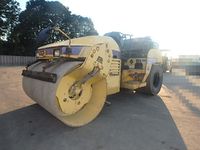 日立ロードローラー[写真01]