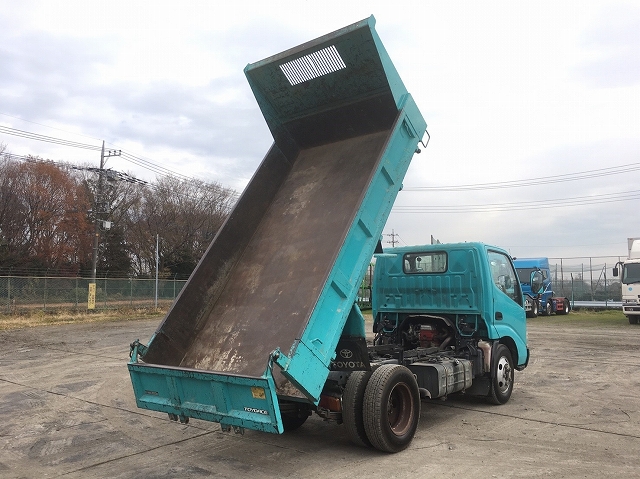 トヨタトヨエースダンプ小型（2t・3t）[写真02]