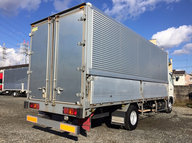 日野レンジャーアルミウイング中型（4t）[写真02]