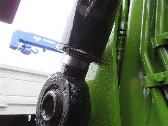 UDトラックスコンドルダンプ・クレーン付増トン（6t・8t）[写真15]