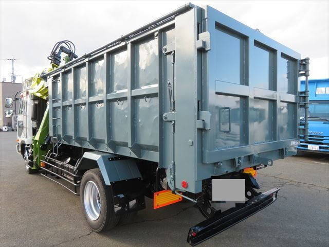 UDトラックスコンドルダンプ・クレーン付増トン（6t・8t）[写真02]