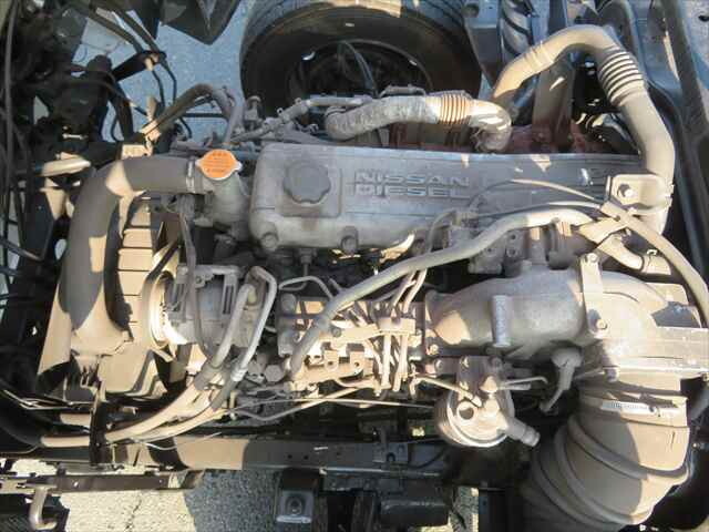 UDトラックスコンドルダンプ・クレーン付増トン（6t・8t）[写真20]