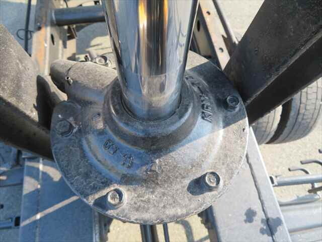 UDトラックスコンドルダンプ・クレーン付増トン（6t・8t）[写真30]