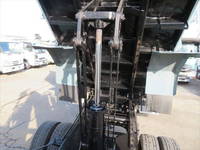 UDトラックスコンドルダンプ・クレーン付増トン（6t・8t）[写真35]