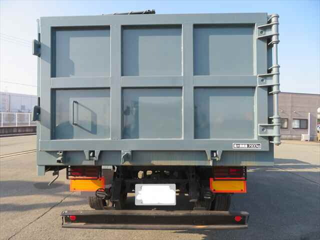 UDトラックスコンドルダンプ・クレーン付増トン（6t・8t）[写真07]