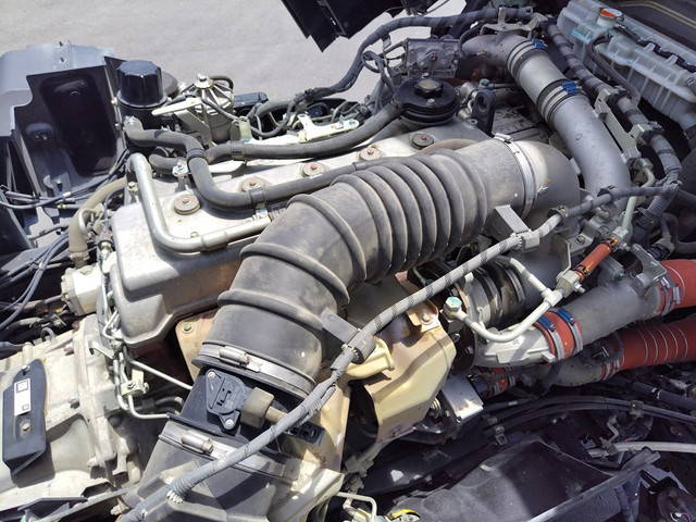 日野プロフィアダンプ大型（10t）[写真13]