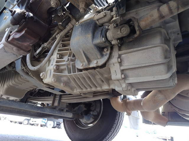 日野プロフィアダンプ大型（10t）[写真18]