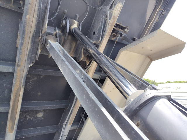 日野プロフィアダンプ大型（10t）[写真08]