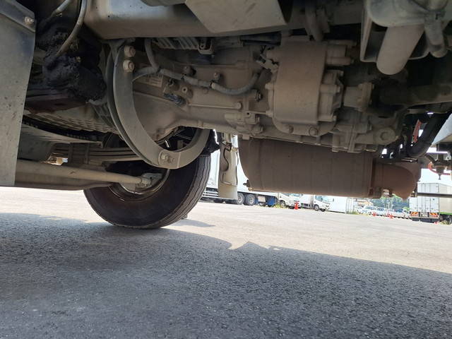 三菱ふそうスーパーグレートダンプ大型（10t）[写真15]