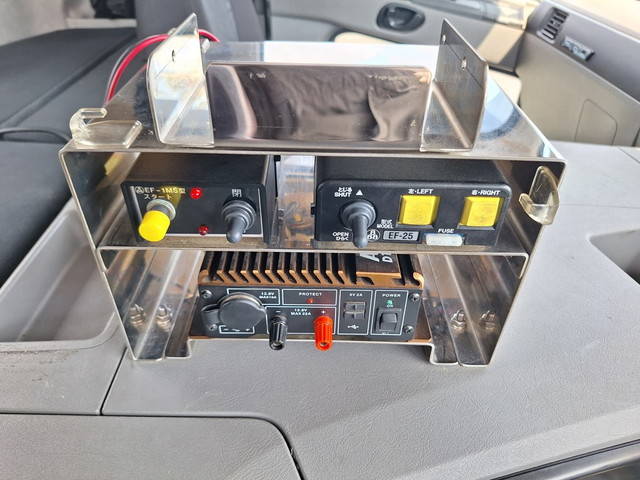 三菱ふそうスーパーグレートダンプ大型（10t）[写真23]