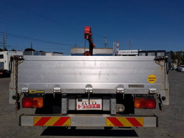 三菱ふそうファイタークレーン4段増トン（6t・8t）[写真10]