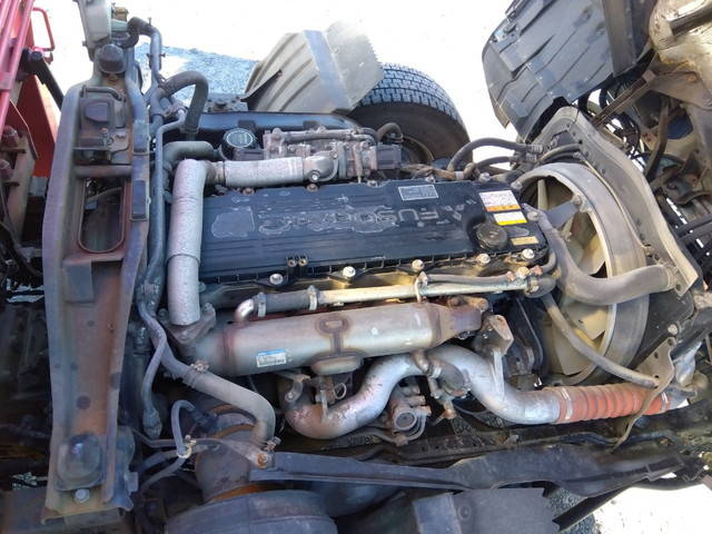 三菱ふそうファイタークレーン4段増トン（6t・8t）[写真25]