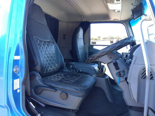 三菱ふそうファイタークレーン4段増トン（6t・8t）[写真30]