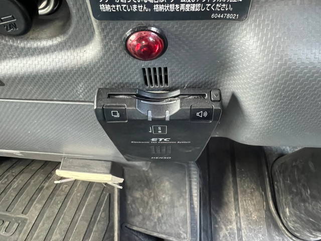 いすゞフォワードクレーン4段中型（4t）[写真24]