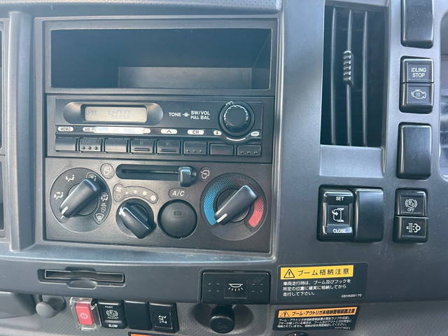 いすゞフォワードクレーン4段中型（4t）[写真25]