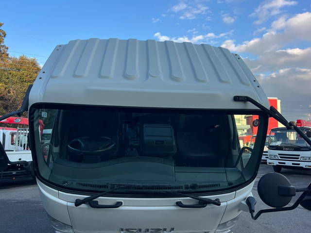 いすゞフォワードクレーン4段中型（4t）[写真29]