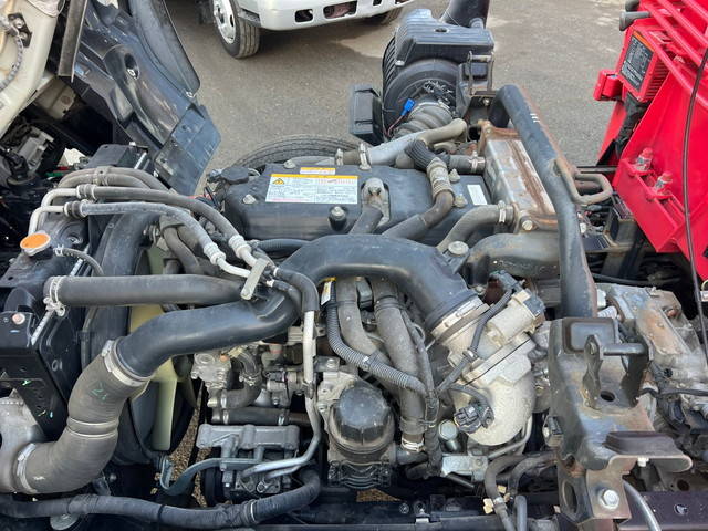 いすゞフォワードクレーン4段中型（4t）[写真32]