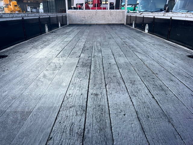 いすゞフォワードクレーン4段中型（4t）[写真09]