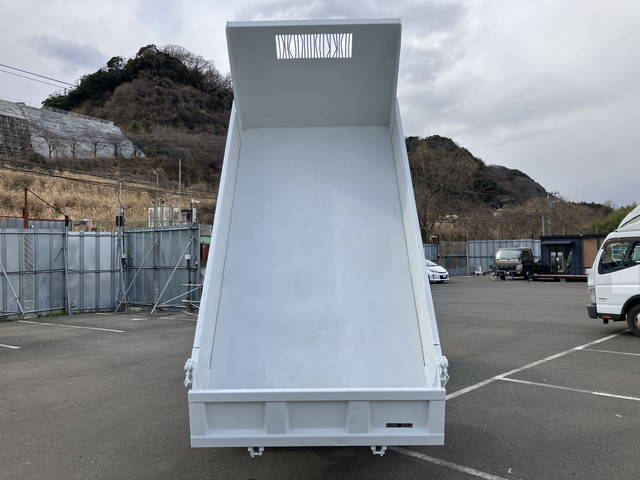 三菱ふそうキャンターダンプ小型（2t・3t）[写真12]