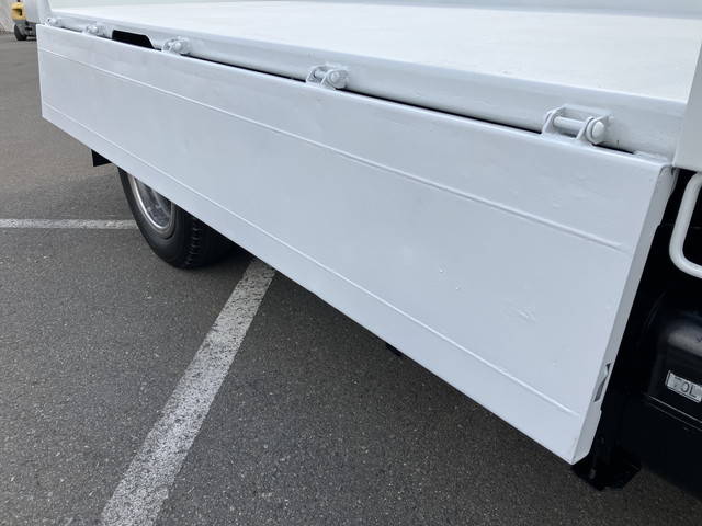 三菱ふそうキャンターダンプ小型（2t・3t）[写真15]