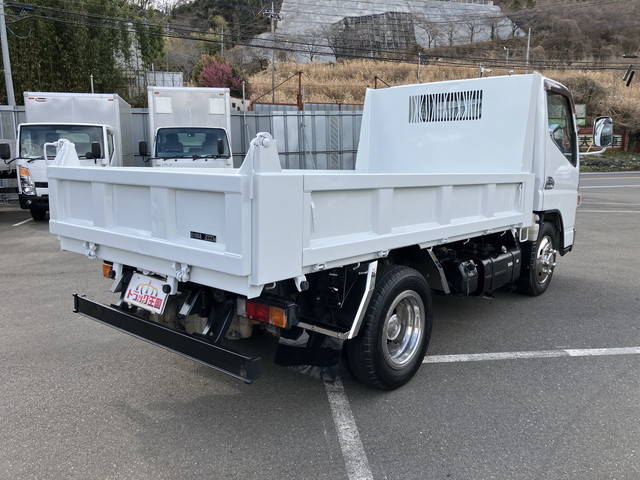 三菱ふそうキャンターダンプ小型（2t・3t）[写真02]