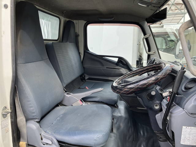 三菱ふそうキャンターダンプ小型（2t・3t）[写真32]