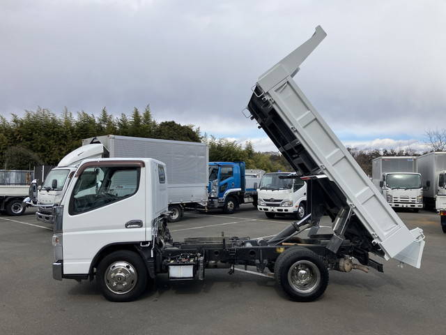 三菱ふそうキャンターダンプ小型（2t・3t）[写真06]