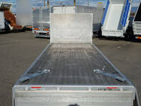 三菱ふそうファイターアルミブロック中型（4t）[写真12]