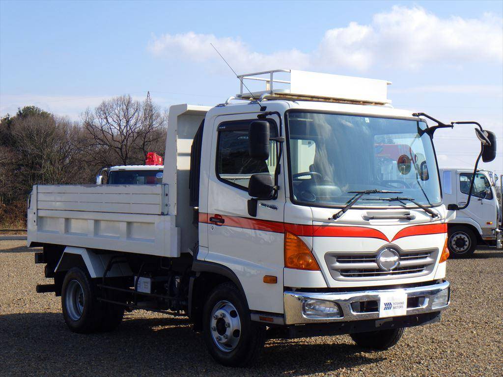 日野レンジャーダンプ中型（4t）[写真02]