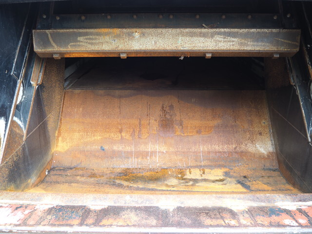 日野レンジャーパッカー車（塵芥車）中型（4t）[写真18]