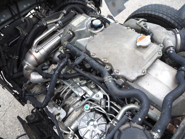 日野レンジャーパッカー車（塵芥車）中型（4t）[写真28]