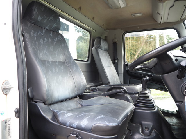 日野レンジャーパッカー車（塵芥車）中型（4t）[写真34]