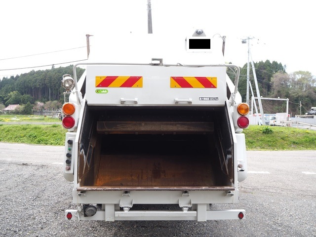 日野レンジャーパッカー車（塵芥車）中型（4t）[写真09]