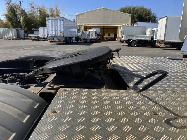 日野プロフィアトレーラーヘッド（トラクターヘッド）大型（10t）[写真11]