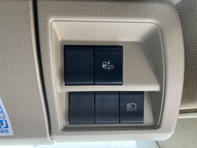 日野プロフィアトレーラーヘッド（トラクターヘッド）大型（10t）[写真36]