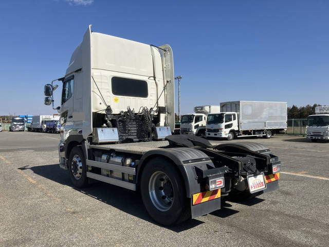 日野プロフィアトレーラーヘッド（トラクターヘッド）大型（10t）[写真04]