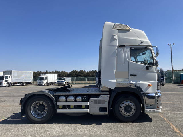 日野プロフィアトレーラーヘッド（トラクターヘッド）大型（10t）[写真06]