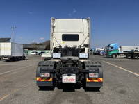 日野プロフィアトレーラーヘッド（トラクターヘッド）大型（10t）[写真09]