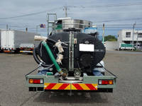 三菱ふそうキャンターバキュームカー小型（2t・3t）[写真11]