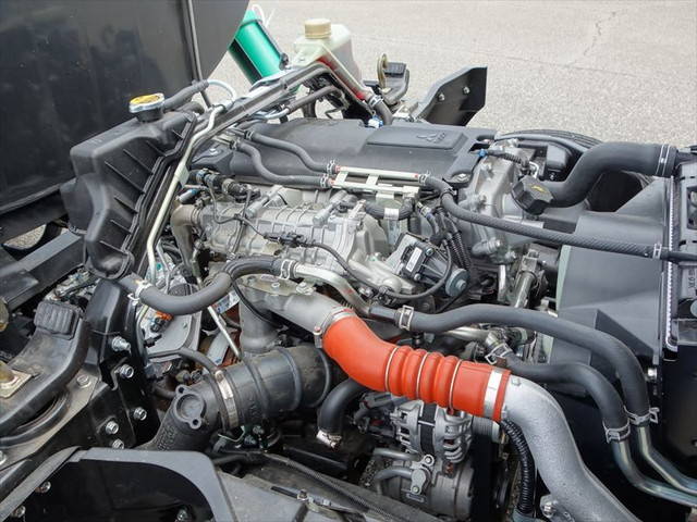 三菱ふそうキャンターバキュームカー小型（2t・3t）[写真22]