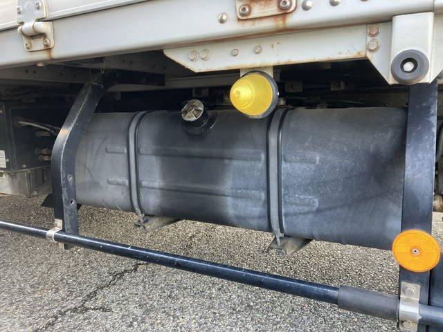 日野デュトロアルミウイング小型（2t・3t）[写真24]