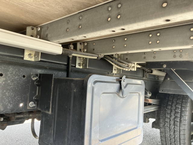 日野デュトロアルミウイング小型（2t・3t）[写真25]