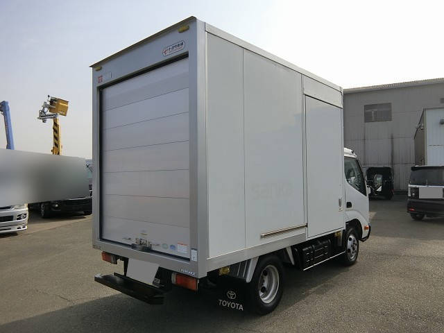 トヨタその他の車種パネルバン小型（2t・3t）[写真04]