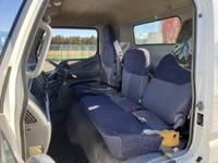 三菱ふそうキャンタークレーン6段小型（2t・3t）[写真30]