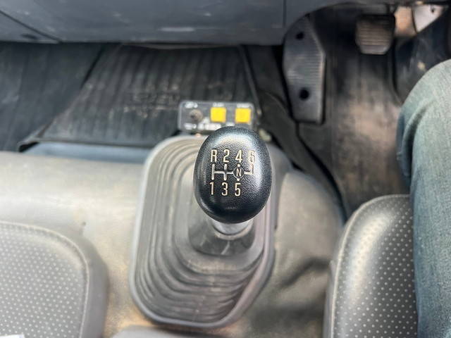 いすゞフォワードダンプ中型（4t）[写真15]