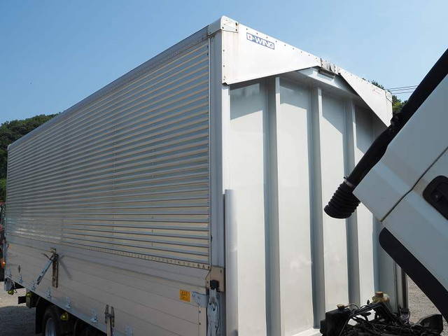 三菱ふそうキャンターアルミウイング小型（2t・3t）[写真17]